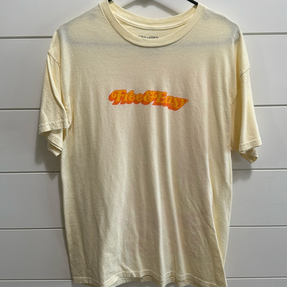 Free & easy tee